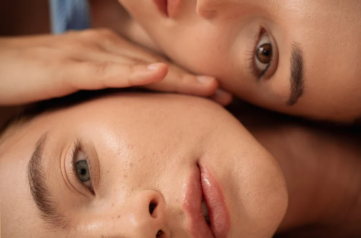 Battling the Sahara? French vs. Korean Hydration Secrets for Soft and Supple Skin